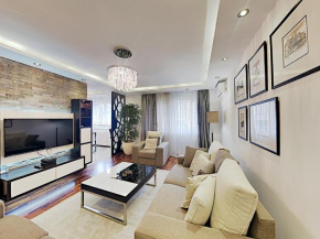 Wow! Private 5 Star Apartment near Main Square